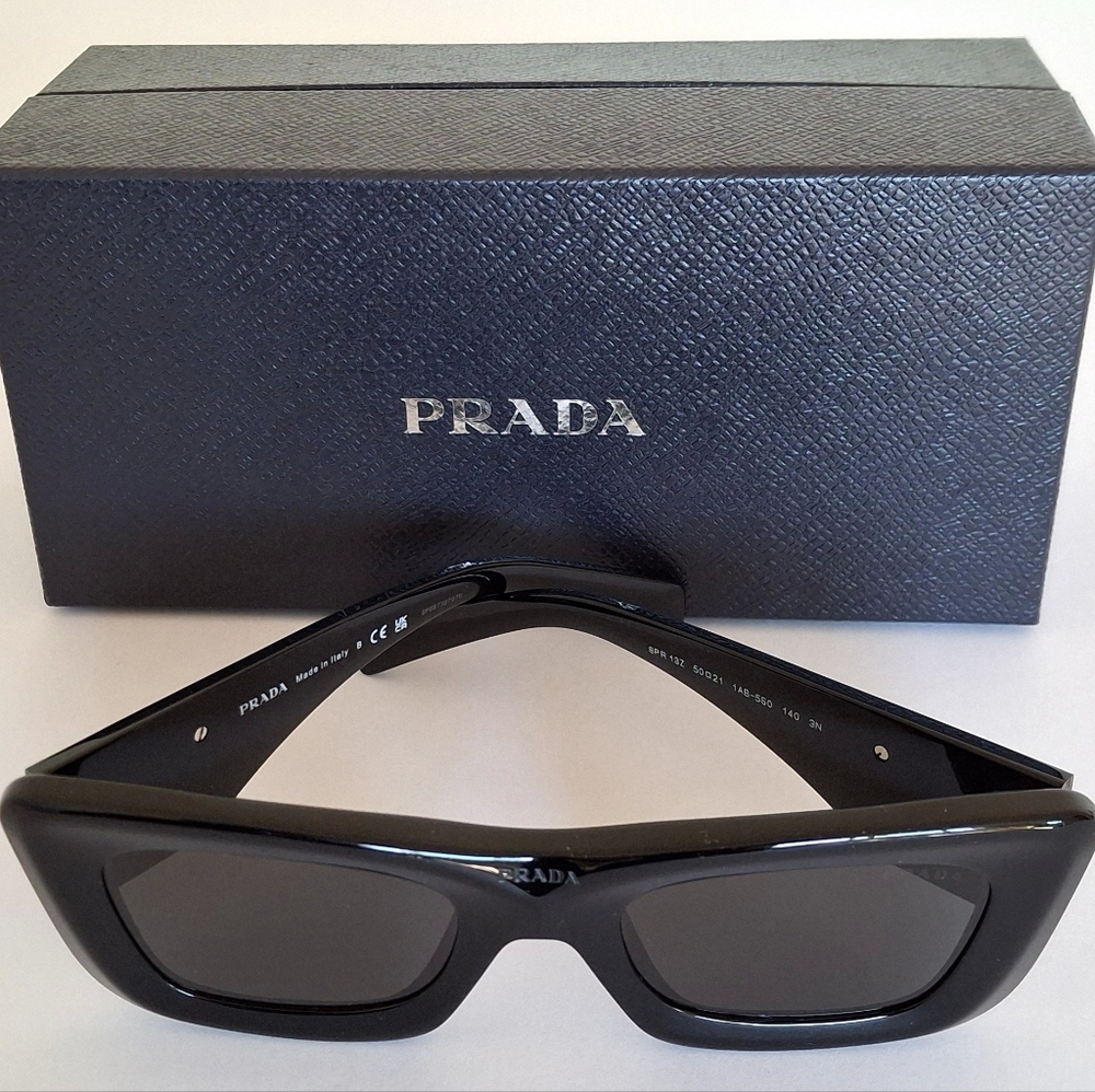 Authentic Prada PR 13ZS Cateye Black Sunglasses with Grey Lenses